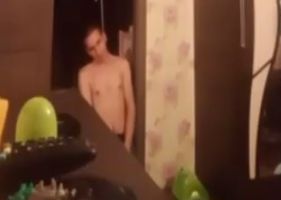 22-year-old Russian man hangs himself committing suicide on Facebook live.