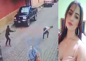 A woman is chased and gunned down by an assassin in the middle of the street in broad daylight in the city of Chiquimula, Guatemala.