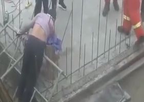 Terrible and devastating work accident in China reaps worker’s physical health.