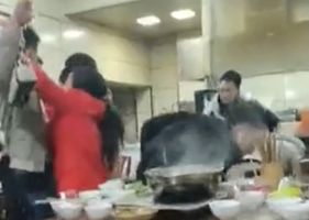 The biggest fight in the kitchen you’ve probably ever seen. In the best Kung-Fu style!