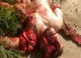 Man found dead with his viscera out of his belly on a dirt road in Brazil.