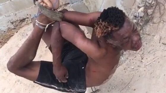 Alleged thief being tortured for alleged crimes Photo 0001 Video Thumb
