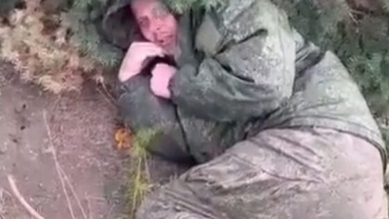 Video of alleged russian soldiers being punished for not acting as ordered during the russia vs ukraine war Photo 0001 Video Thumb